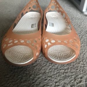 Jelly croc flats